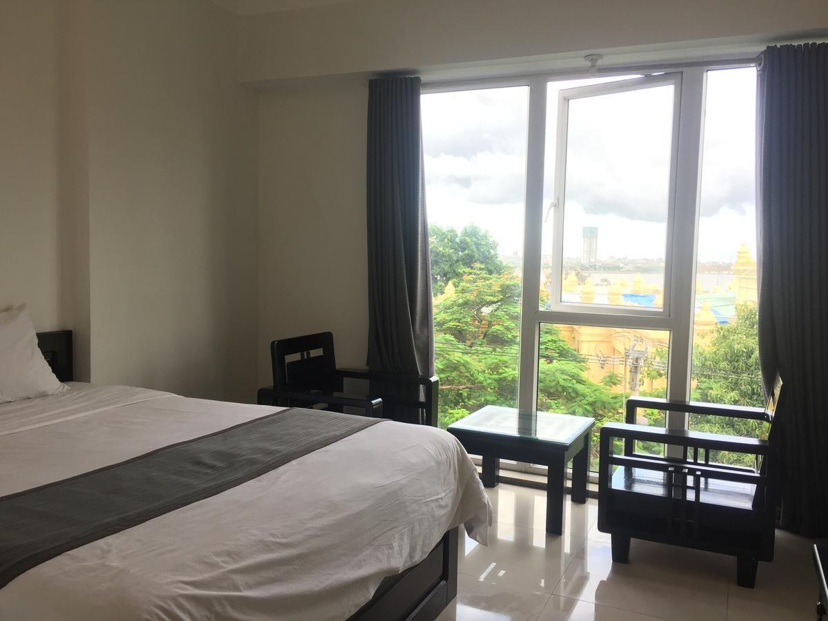 Khue My Hotel Da Nang Bagian luar foto